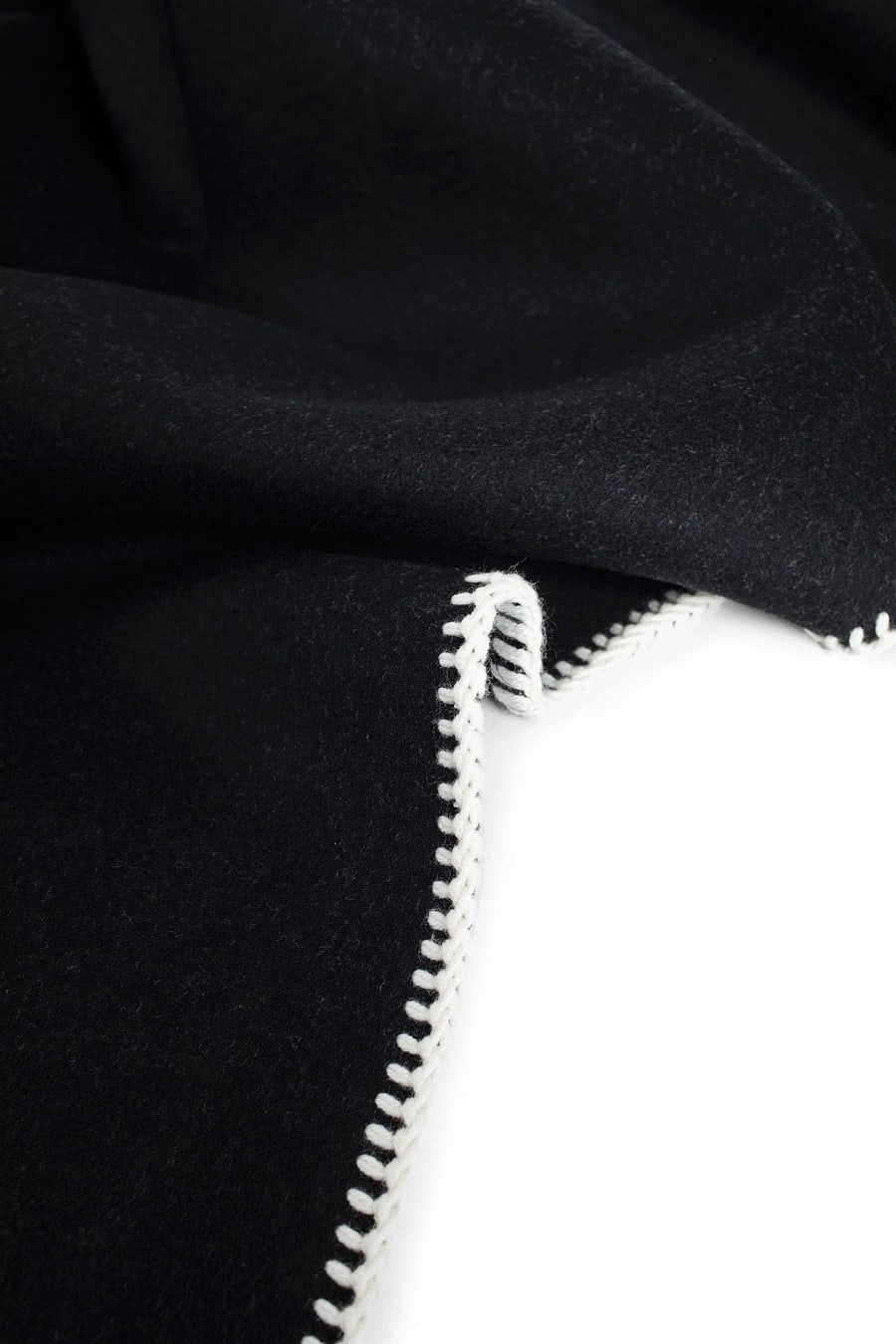 KVADRAT/ RAF SIMONS Raf Simons collaboration Double Face logo blanket, view 2