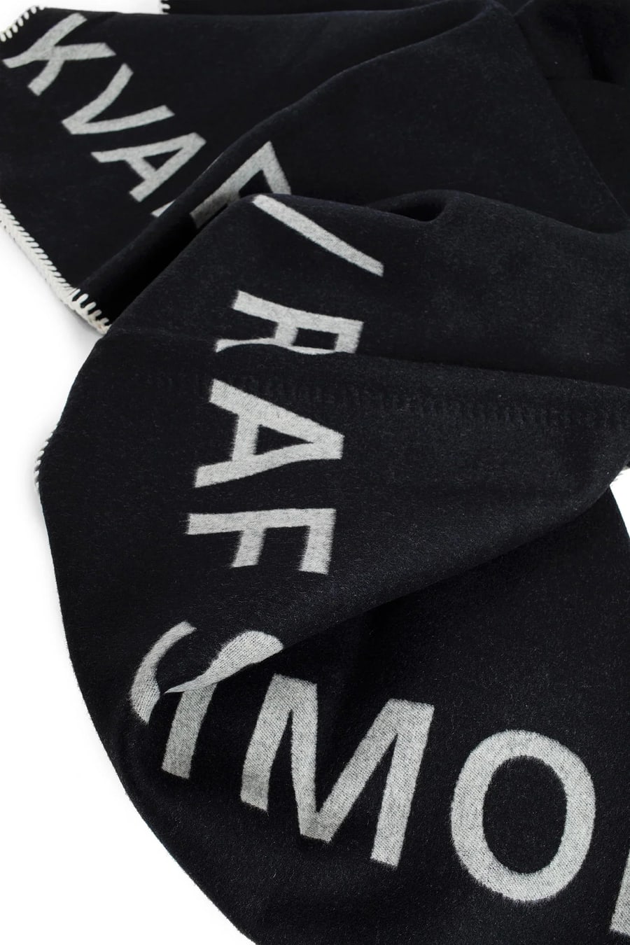 KVADRAT/ RAF SIMONS Raf Simons collaboration Double Face logo blanket, view 3