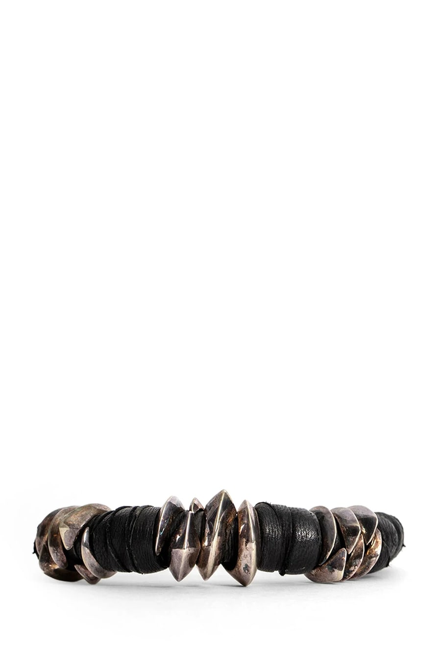 KD2024 bounded leather bracelet with silver nails