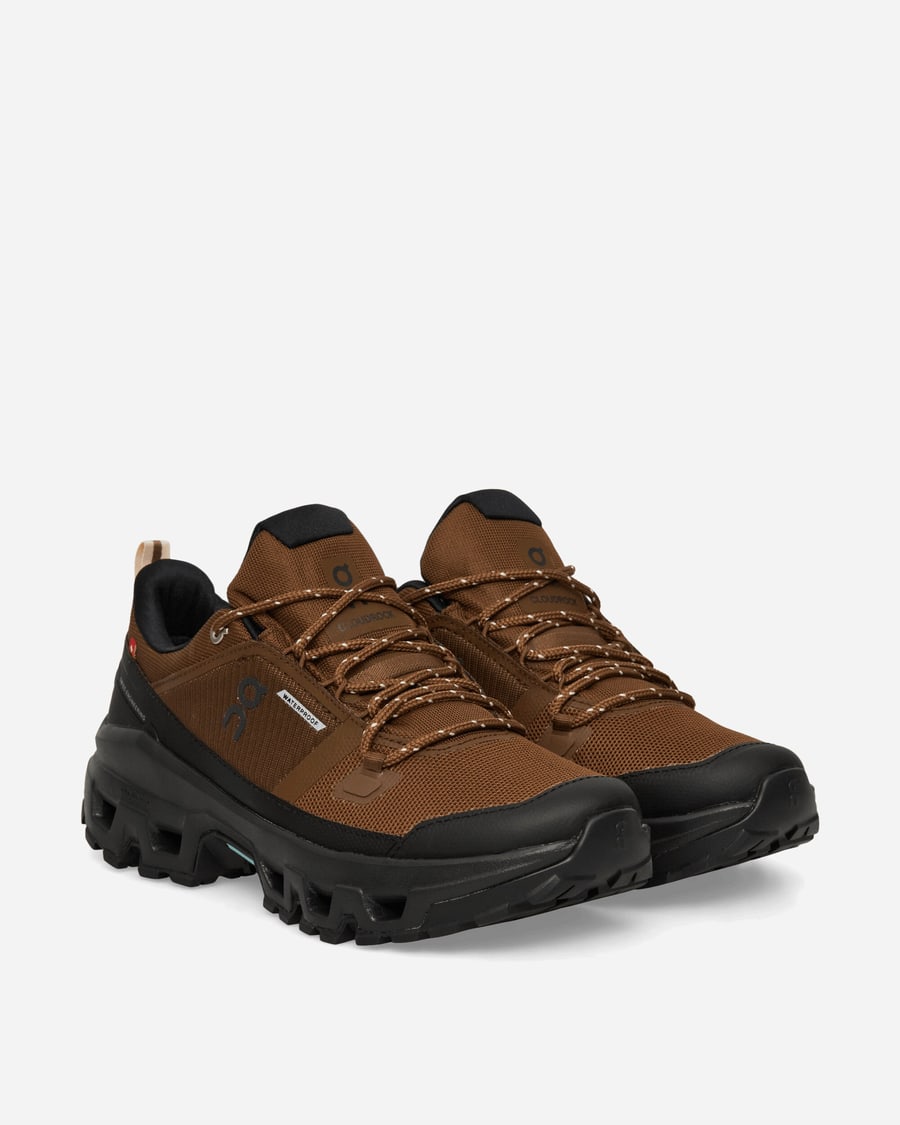 On Cloudrock Low WP Sneakers Earth / Black, view 2
