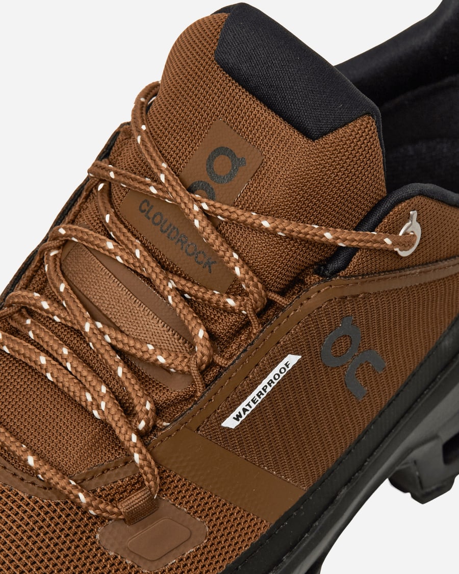 On Cloudrock Low WP Sneakers Earth / Black, view 6
