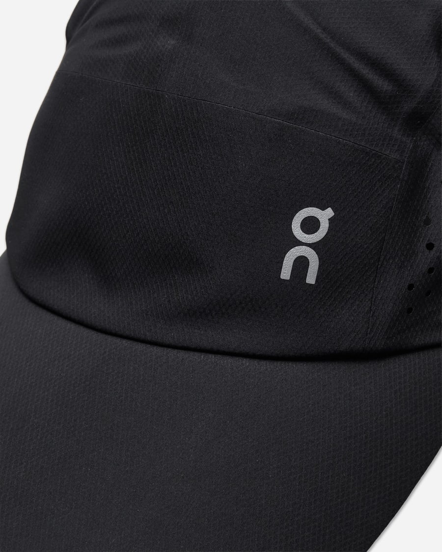 On Lightweight Cap Black, view 7