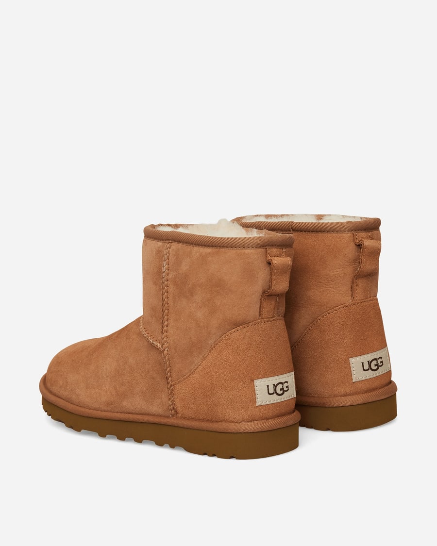 UGG Men's Classic Mini Boots Chestnut, view 4