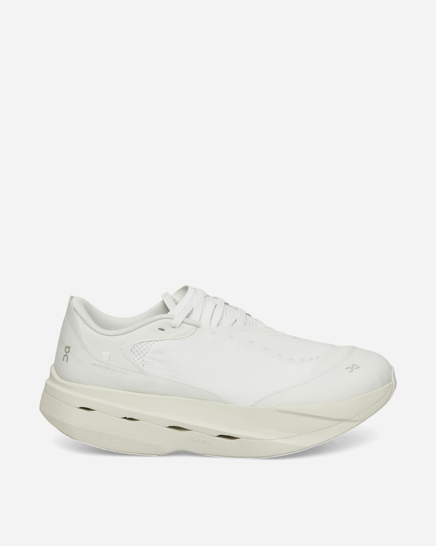 On Men's POST ARCHIVE FACTION (PAF) Cloudboom Volt Sneakers White / Gale