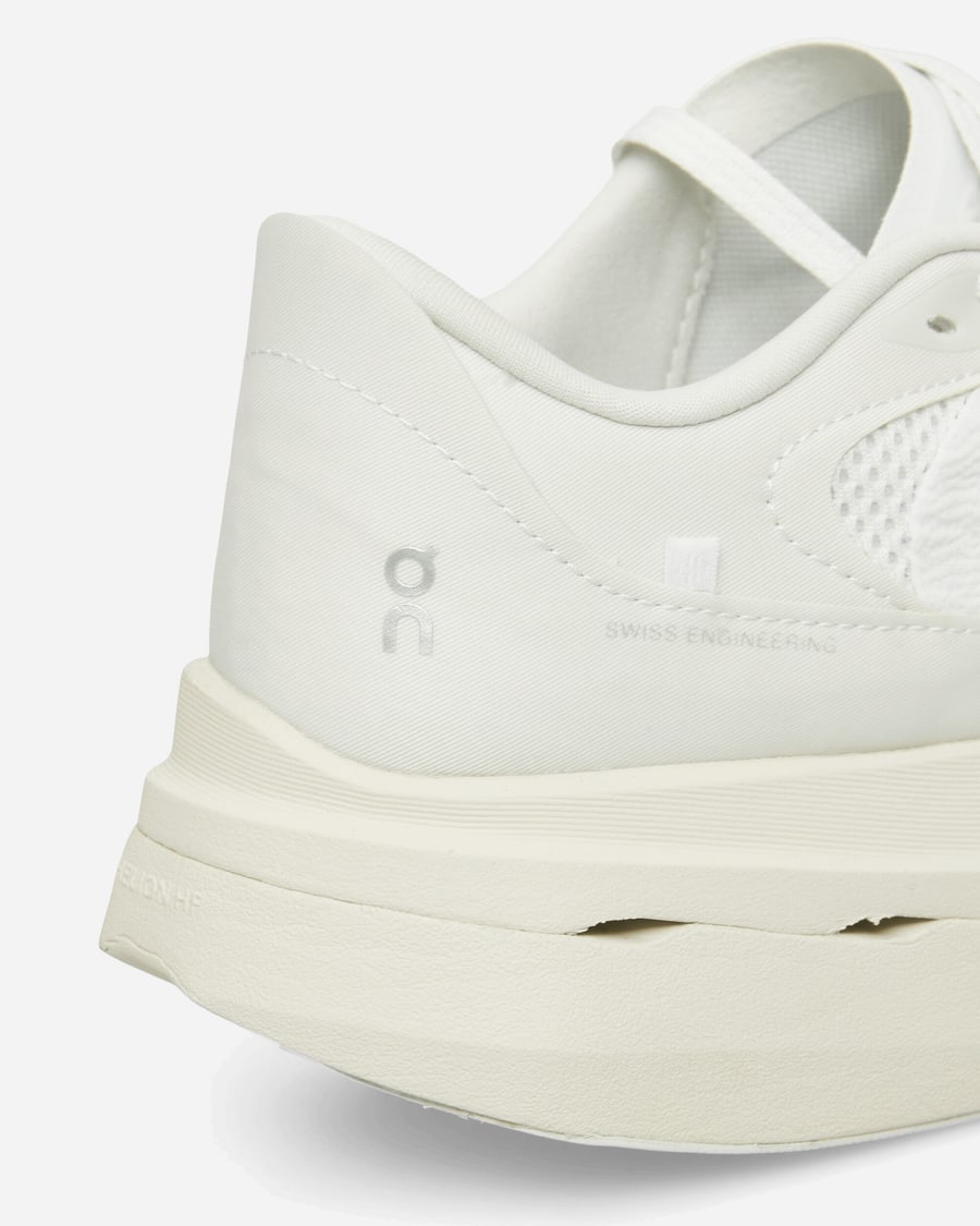 On Men's POST ARCHIVE FACTION (PAF) Cloudboom Volt Sneakers White / Gale, view 7
