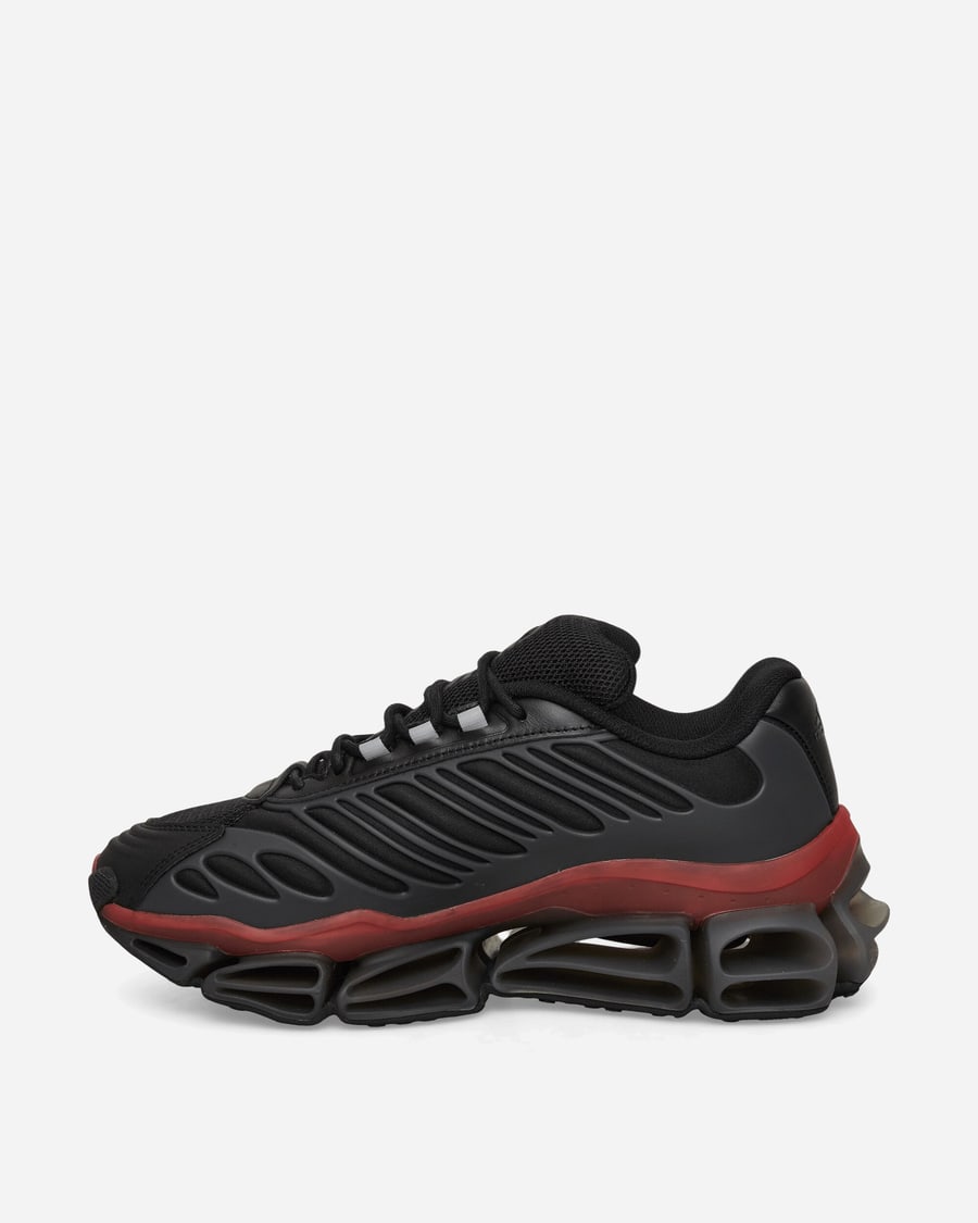 adidas Willy Chavarria Megaride Sneakers Core Black / Red, view 3