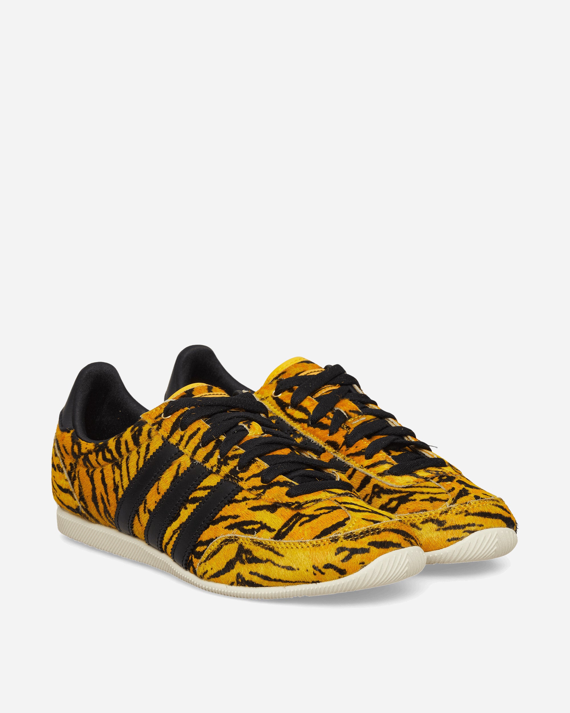 adidas Women's Japan Sneakers Yellow / Core Black / Crew Yellow, view 2