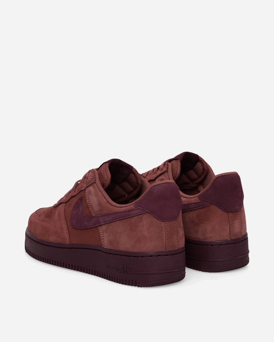 Nike Air Force 1 Low Retro Premium Sneakers Red Sepia / Red Mahogany, view 4