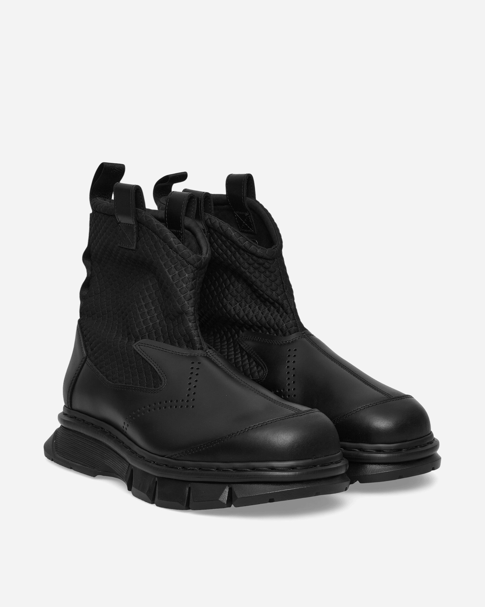 Dr. Martens Qubist Rigger Boots Black, view 2