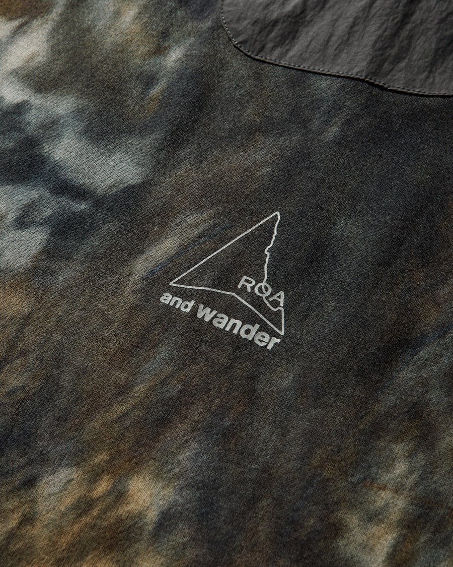 ROA and wander Printed Hooded T-Shirt Camo, view 3