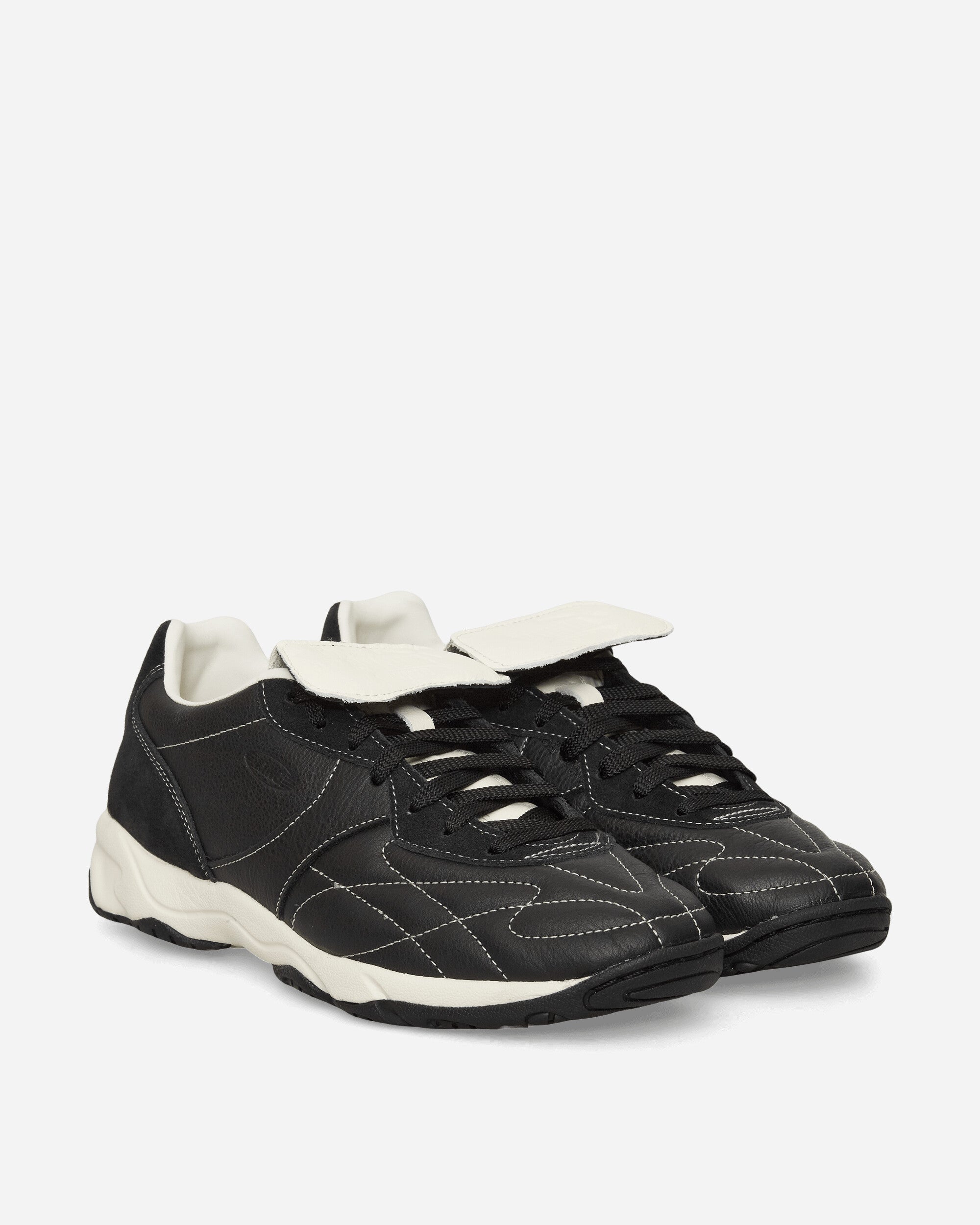 Puma King Indoor Icons Sneakers Black / Frosted Ivory, view 2