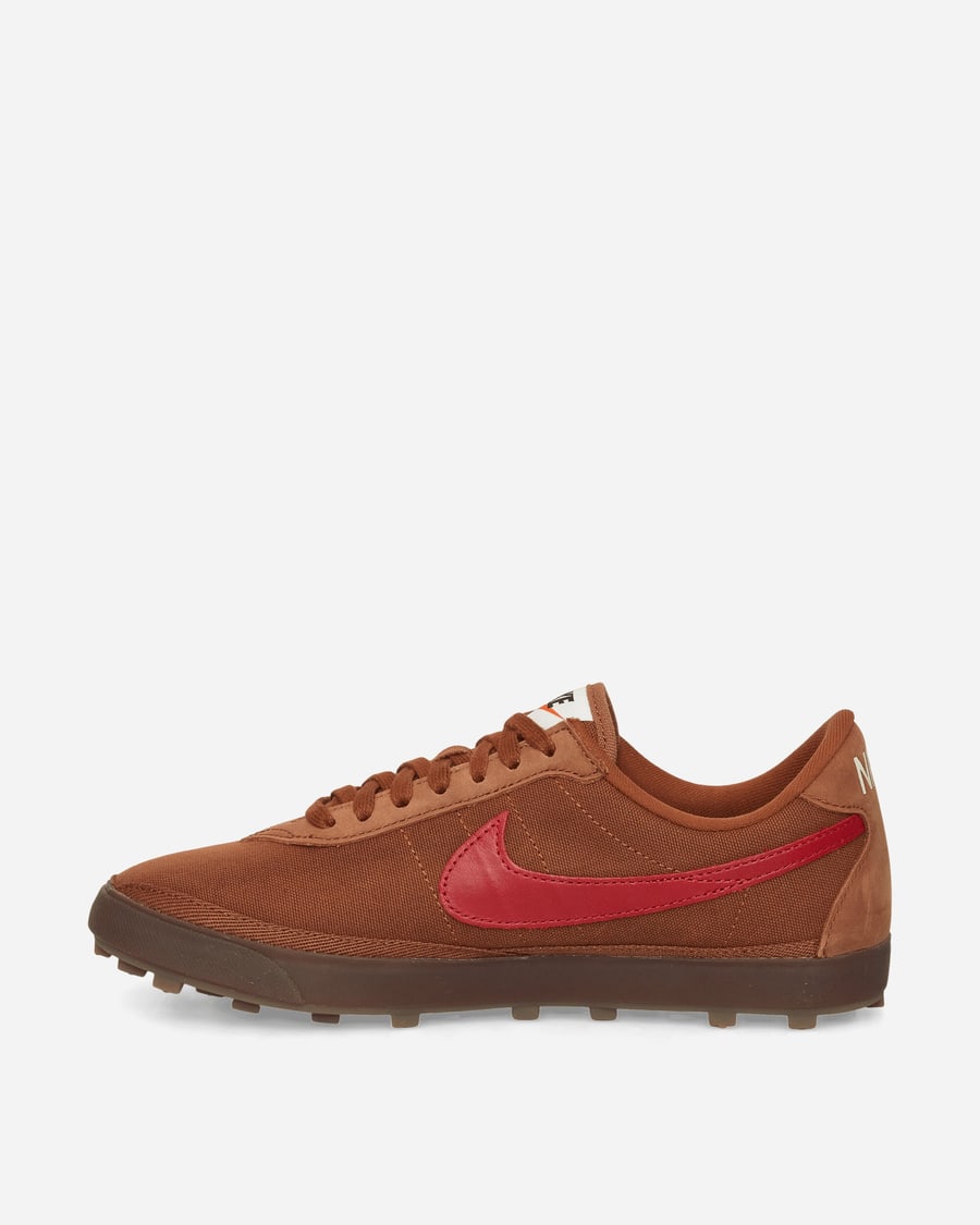 Nike Astrograbber Sneakers Pecan / Tough Red, view 3