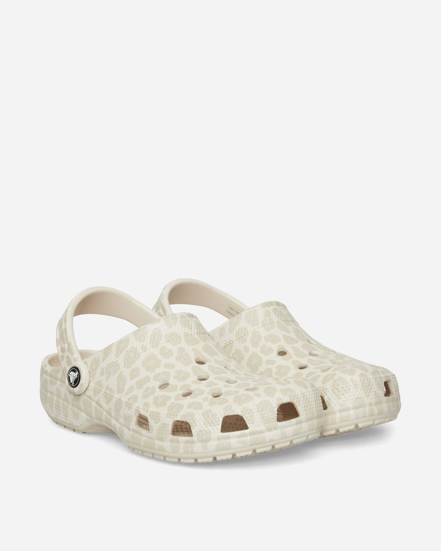 Crocs Classic Animal Clogs Almond Tint / Leopard, view 2