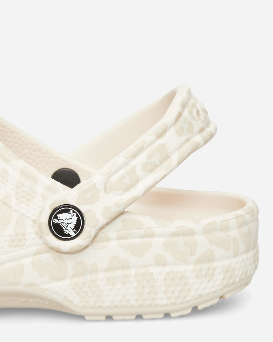 Crocs Classic Animal Clogs Almond Tint / Leopard, view 6