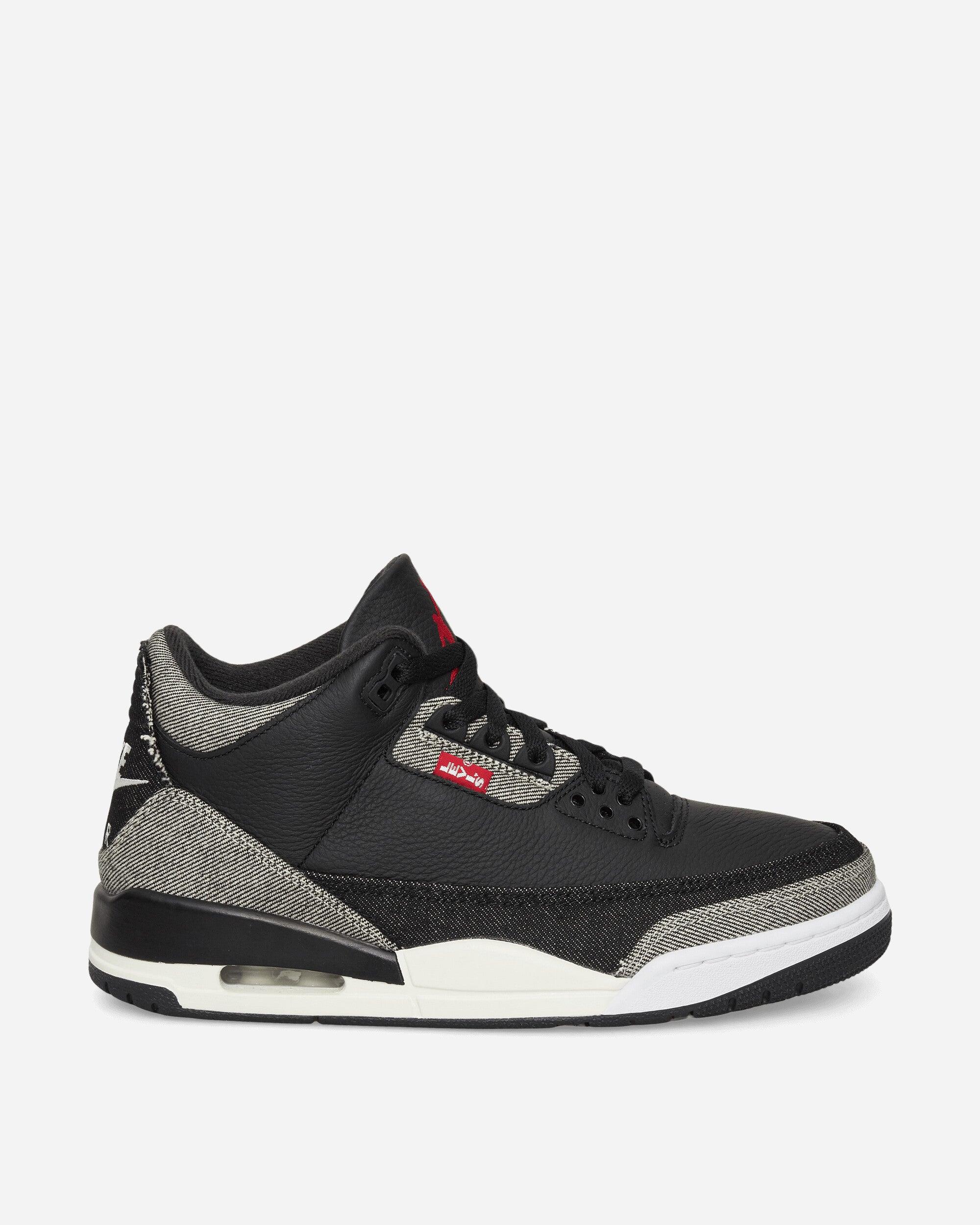 Nike Jordan Levi's Air Jordan 3 Sneakers Black / White