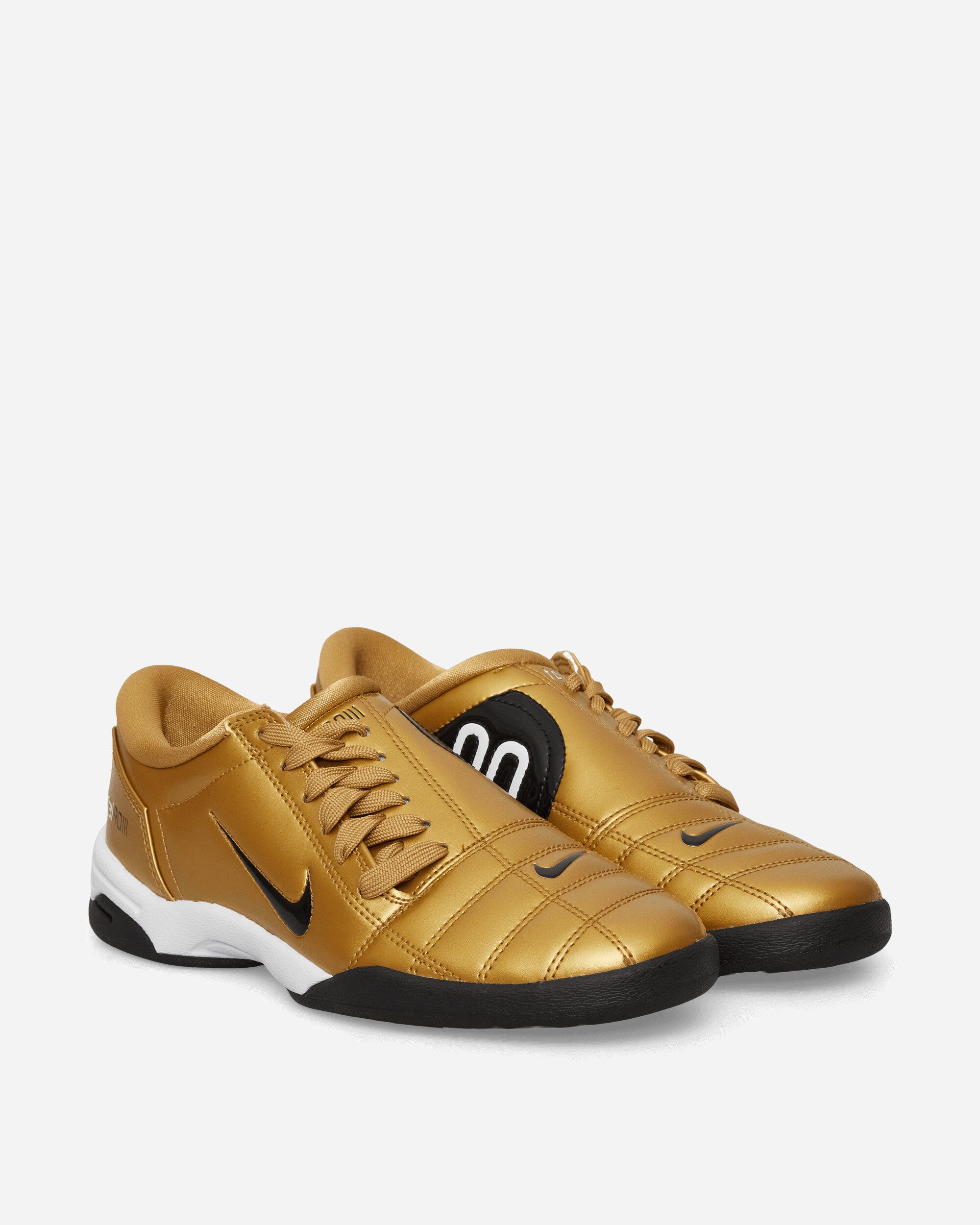 Nike Women's Total 90 Sneakers Metallic Gold / Black, view 2