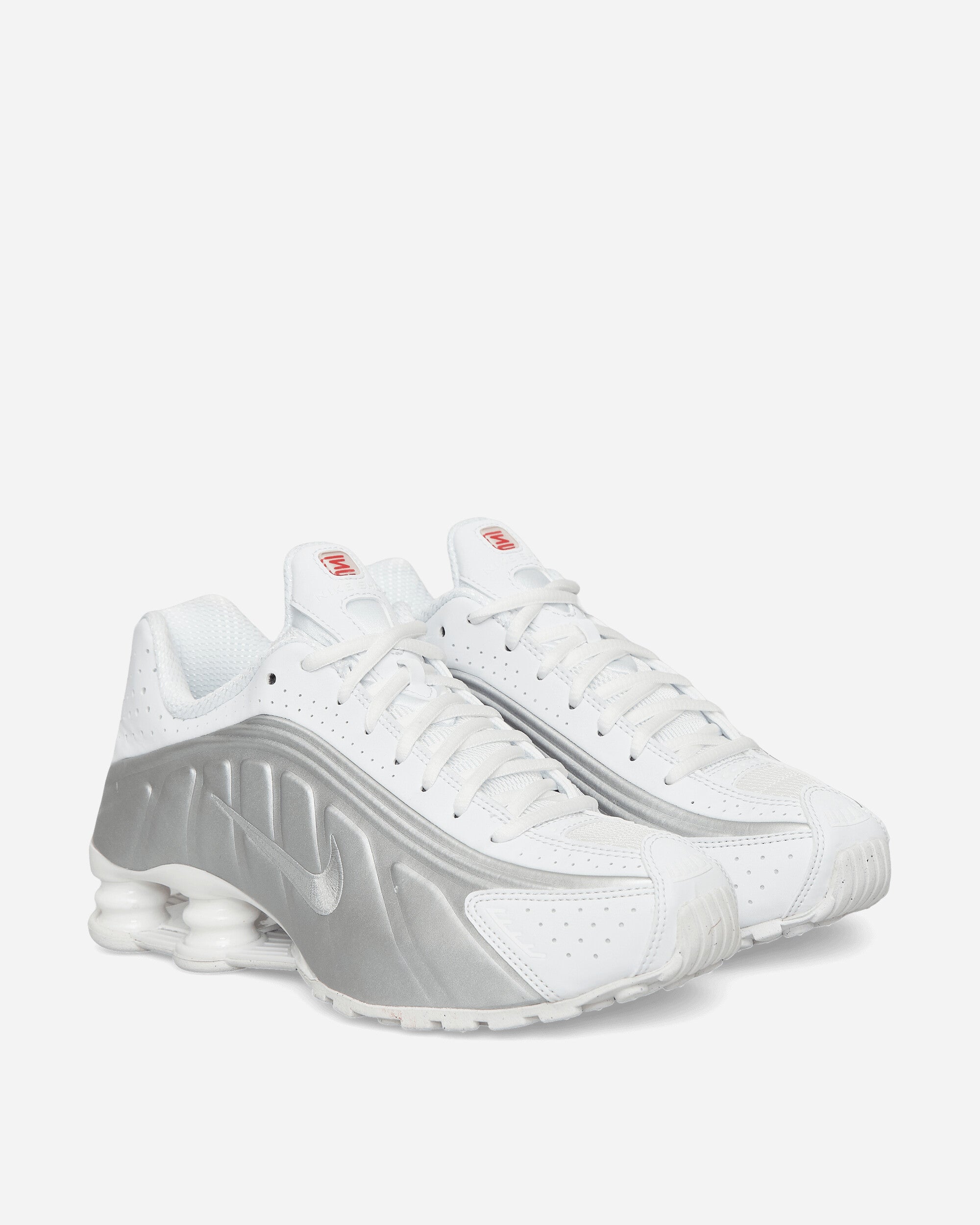 Nike Shox R4 Sneakers White / Metallic Silver, view 2
