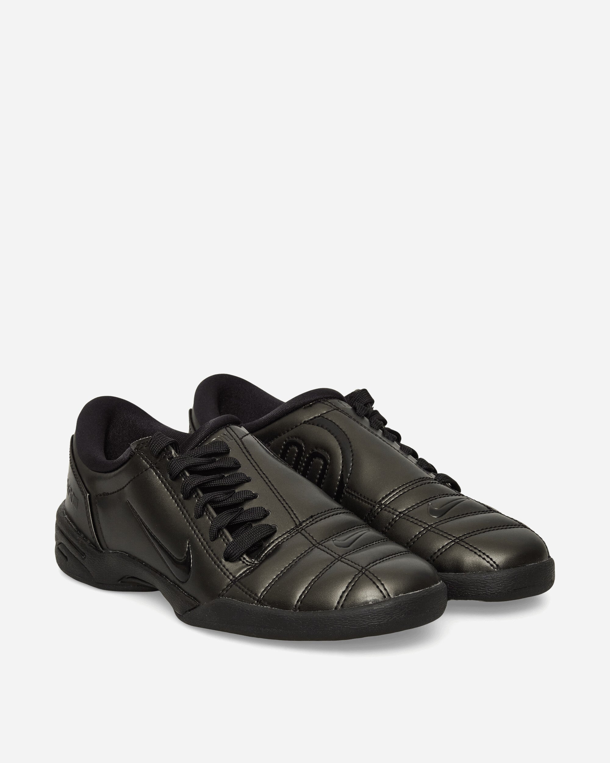 Nike Women's Total 90 Sneakers Black / Anthracite, view 2