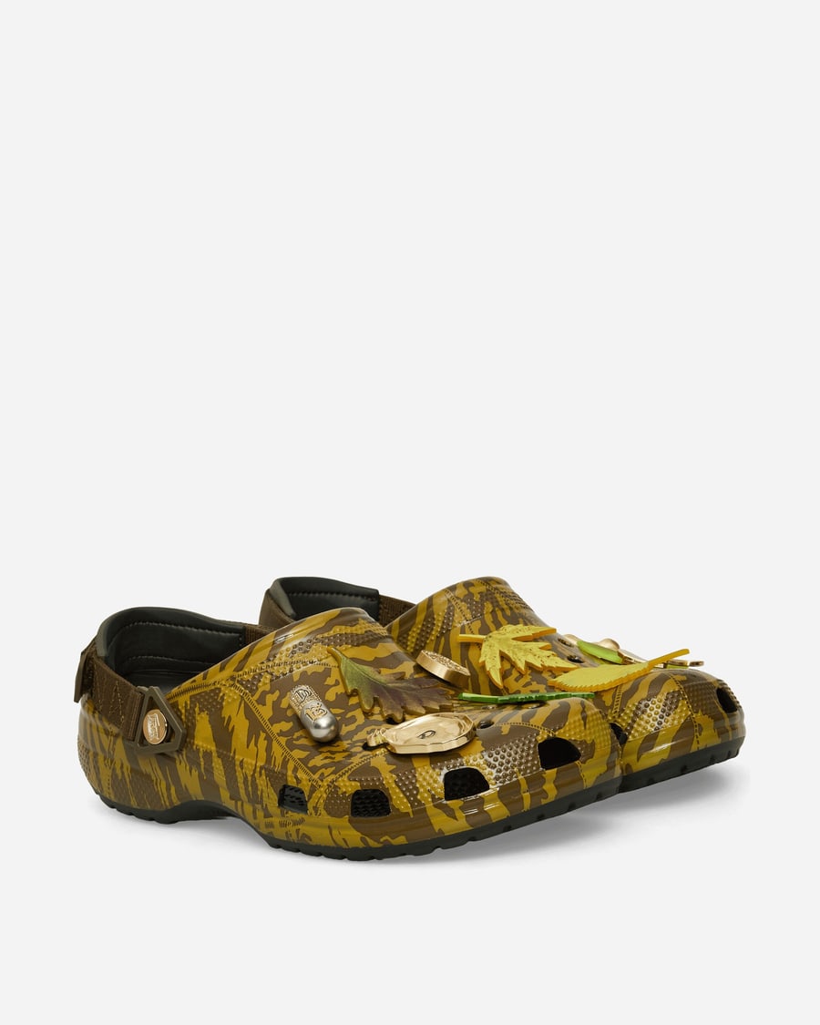 Crocs Aries Classic Clogs Dark Algae, view 2