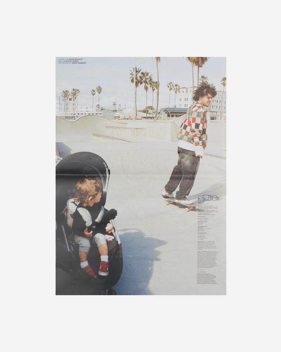 Sneeze Magazine Issue N°60, view 4