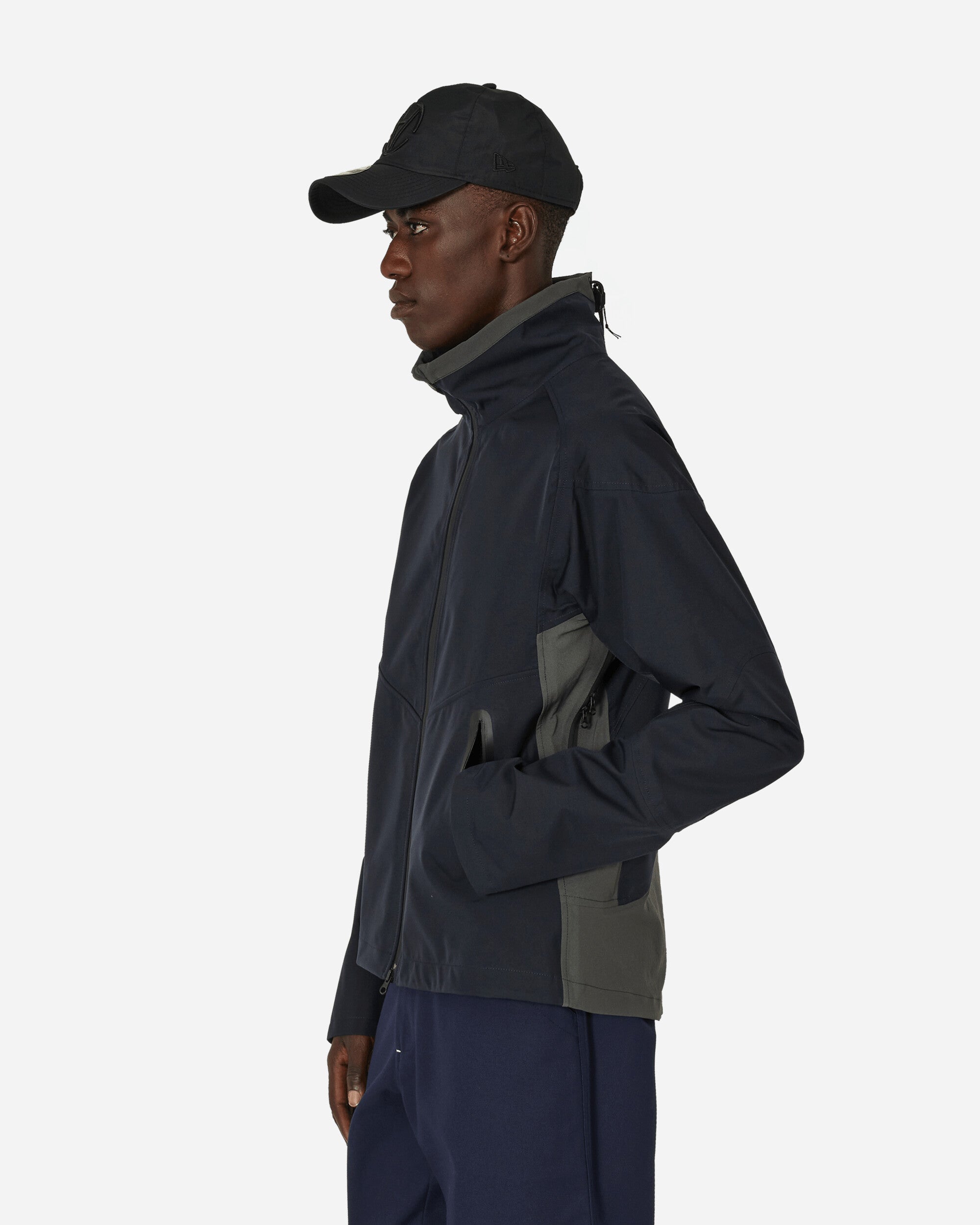 GR10K GORE-TEX® Skeleton Jacket Navy, view 2