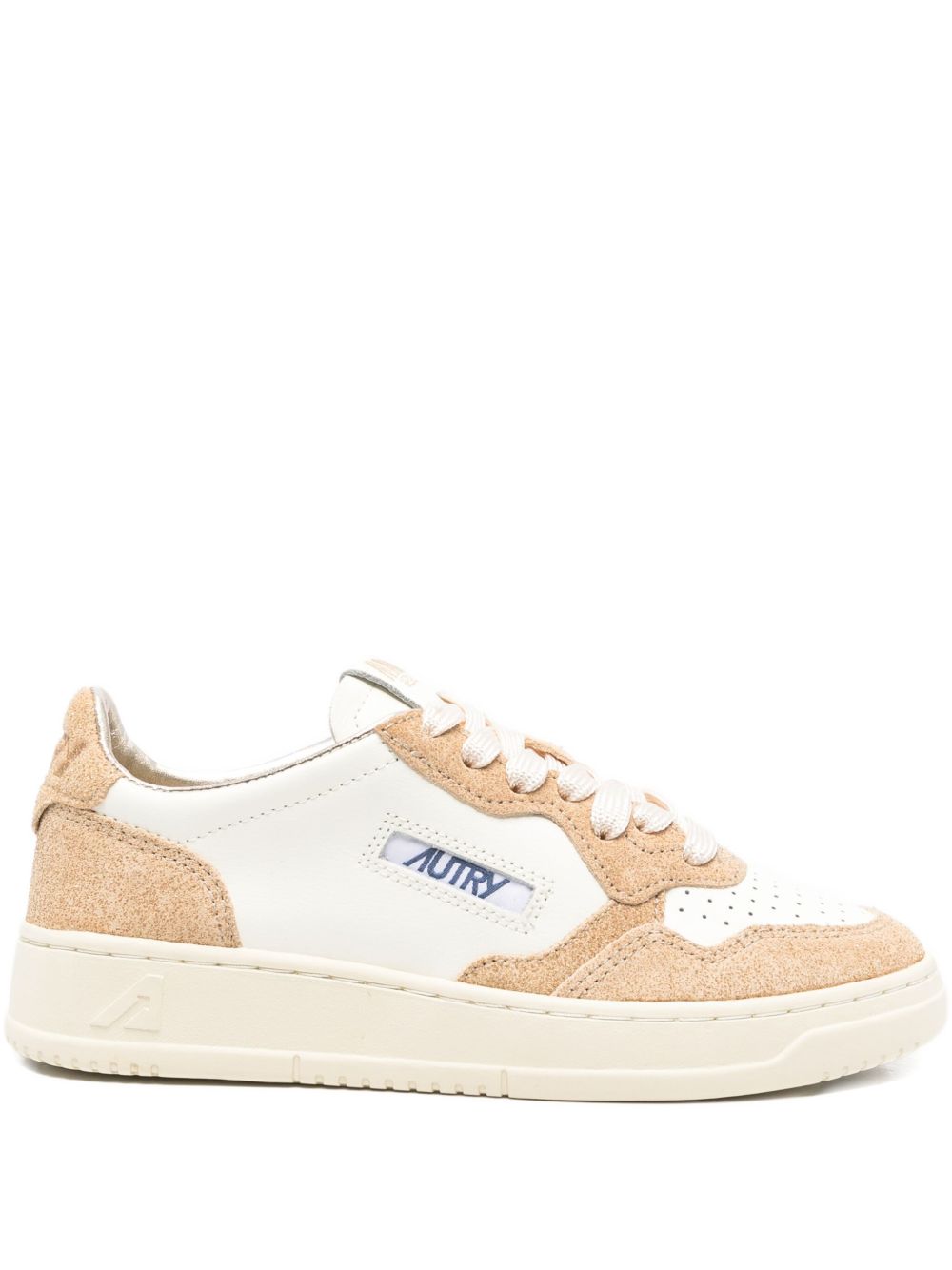 Autry Sneakers 'Medalist Low' in pelle bianca e suede color sabbia