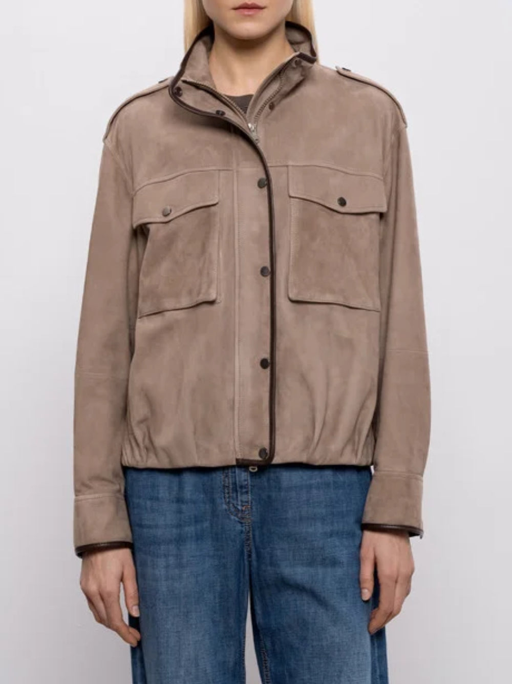 Brunello Cucinelli Giacca in suede marrone con spalline e tasche, view 2