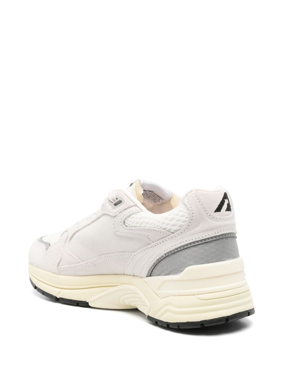 Autry Sneakers 'Hyperway Low' argento e nero, view 4