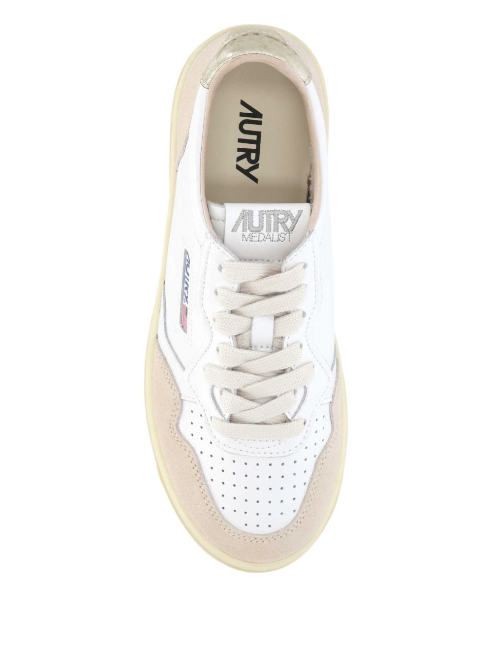 Autry Sneaker Medalist Autry in pelle bianca e cipria con suola platform, view 2