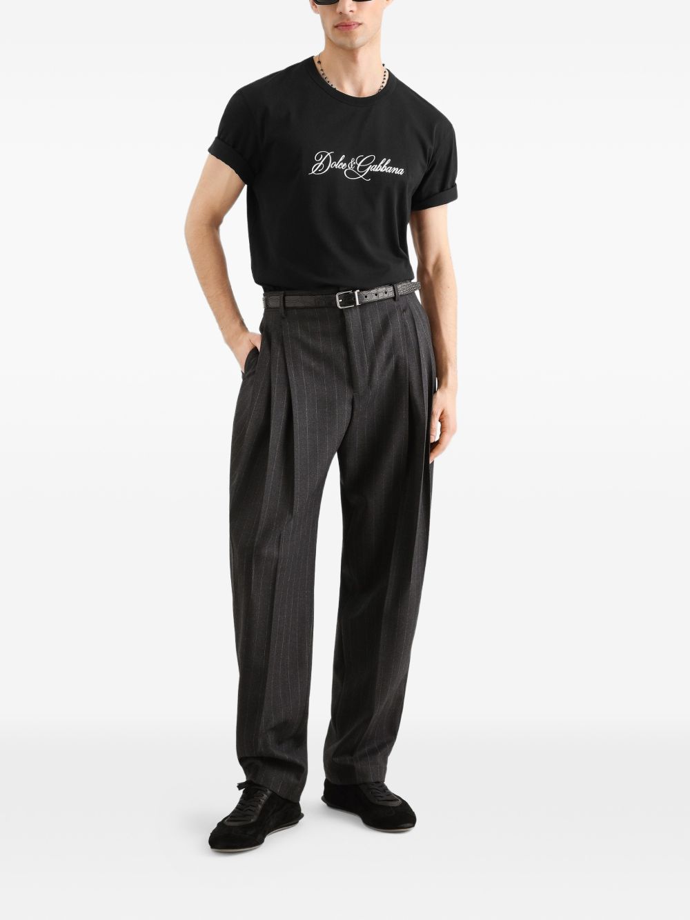 Dolce & Gabbana T-shirt con logo ricamato in cotone nero, view 2