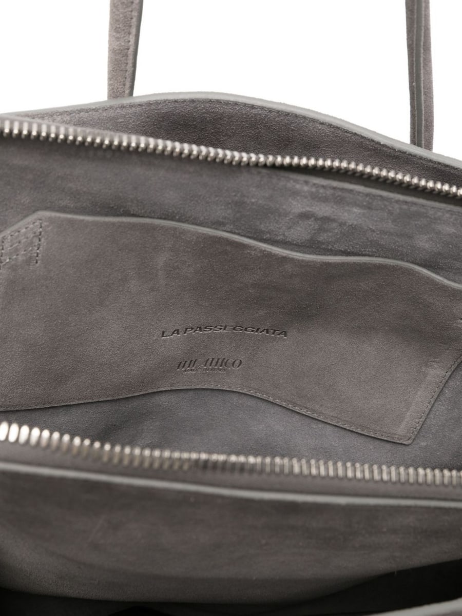 The Attico Borsa a spalla La Passeggiata Medium in suede grigio, view 5
