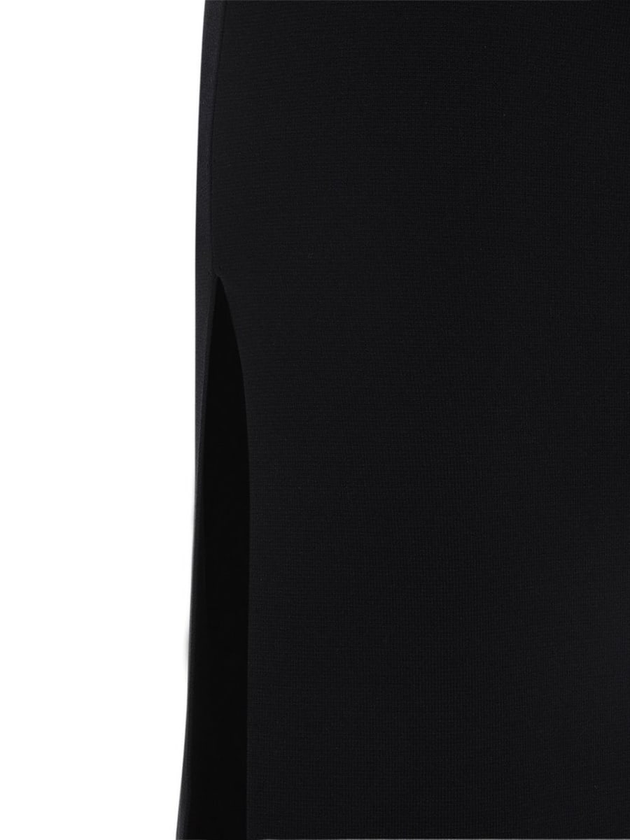 Elisabetta Franchi Abito lungo nero monospalla con fibbia dorata, view 3