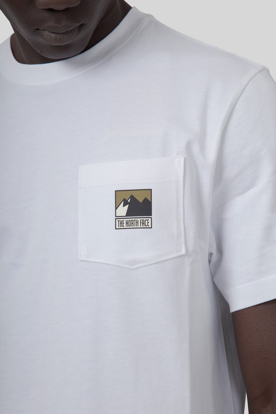 The North Face The North Face T-shirt Mountain Logo Relaxed Bianco Uomo, view 4