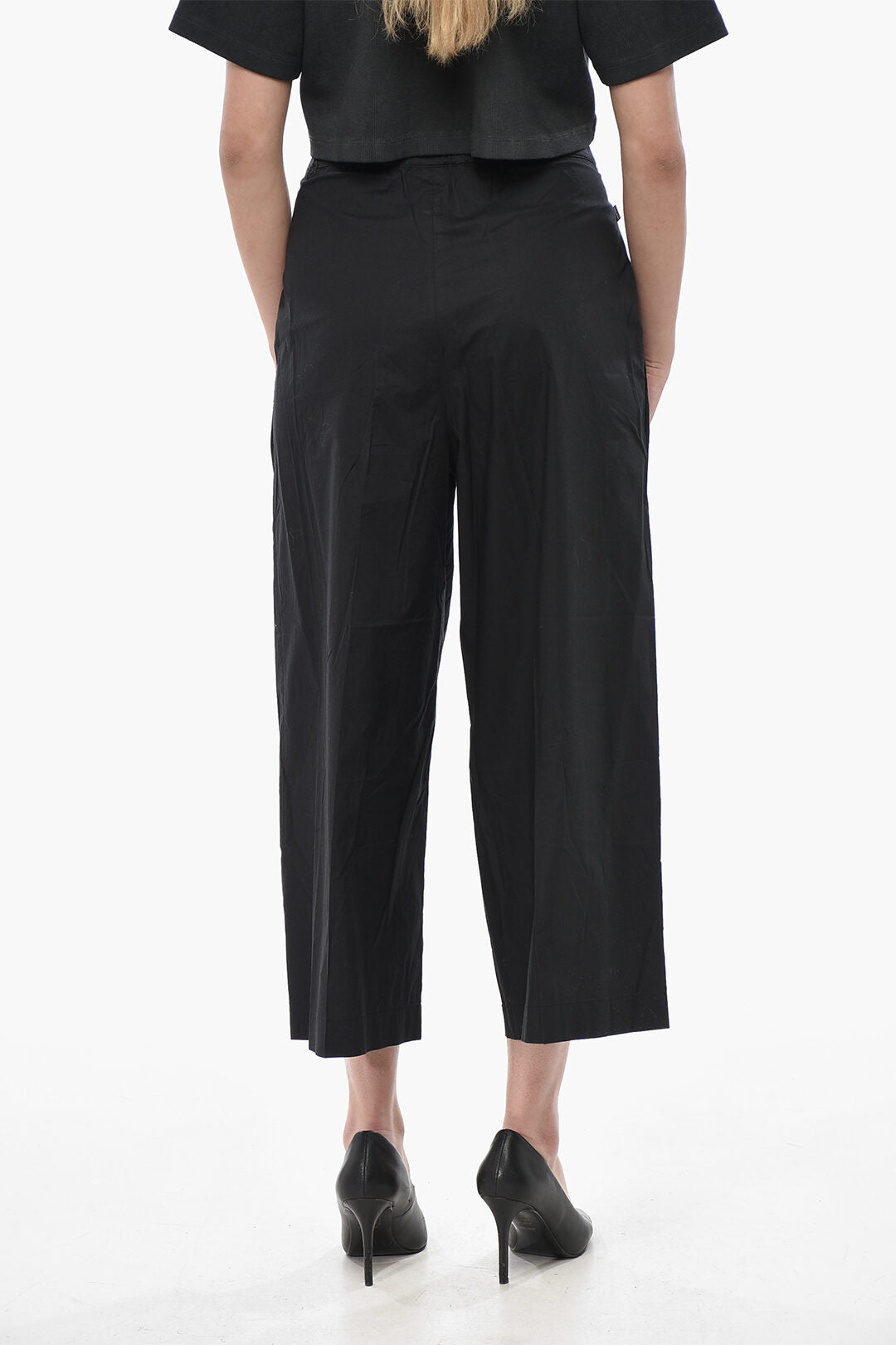 Woolrich 0201~Cotton Poplin Wide-Leg Double-Pleat Trousers, view 2