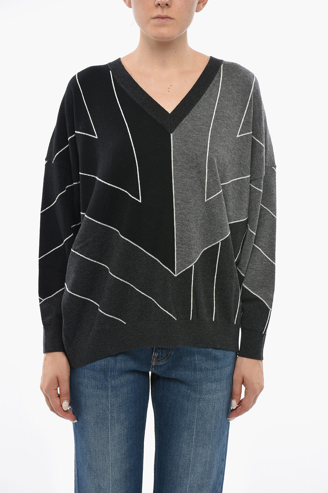 Stella McCartney 0470~FRANK STELLA Virgin Wool V-Neck Sweater