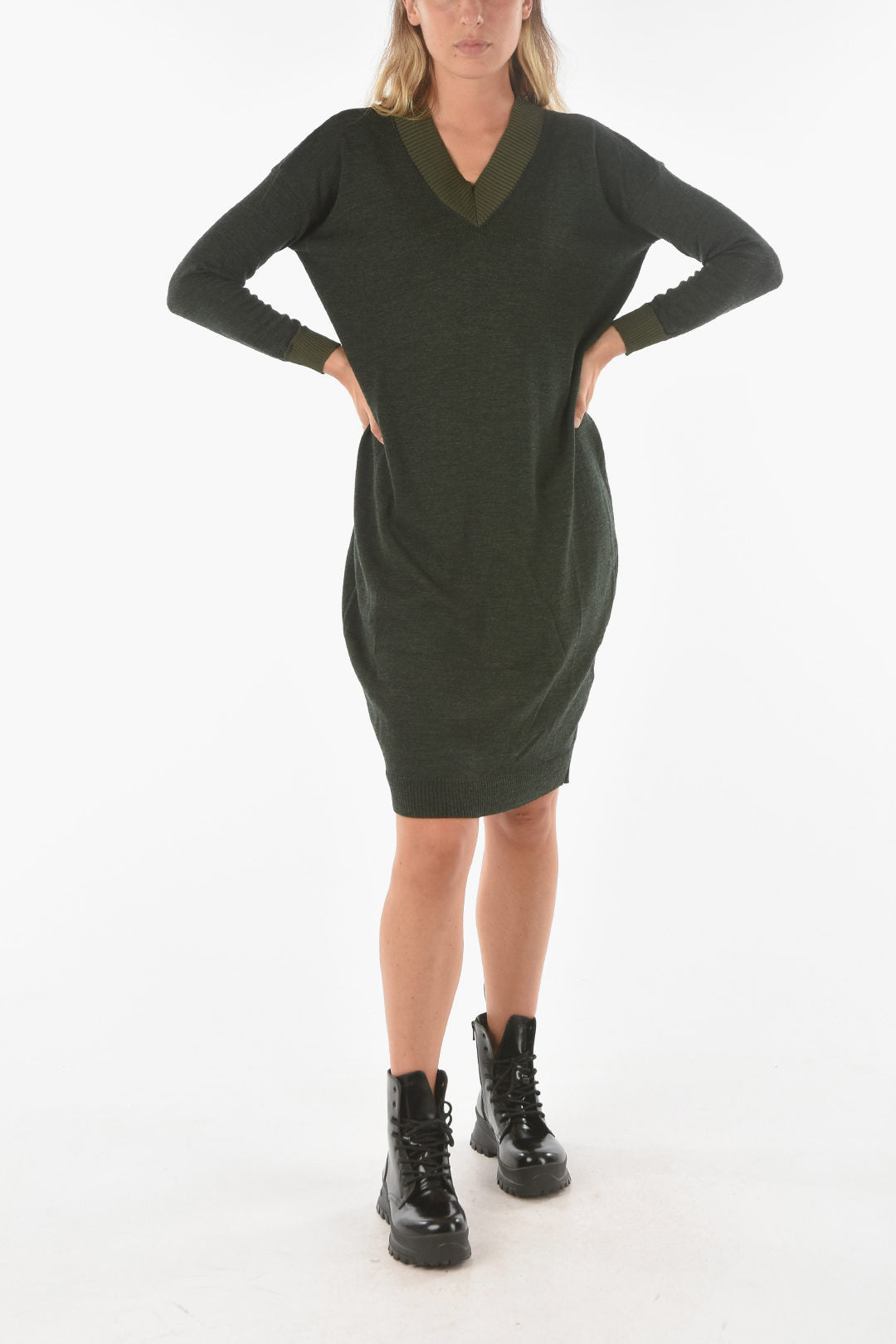 Ixos 2850~Midi Knit Dress SWAPS with V-Neck