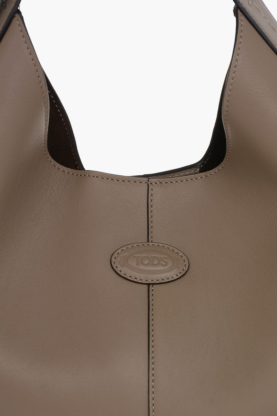 Tod's 0470~Solid-Color Leather Shoulder Bag, view 4
