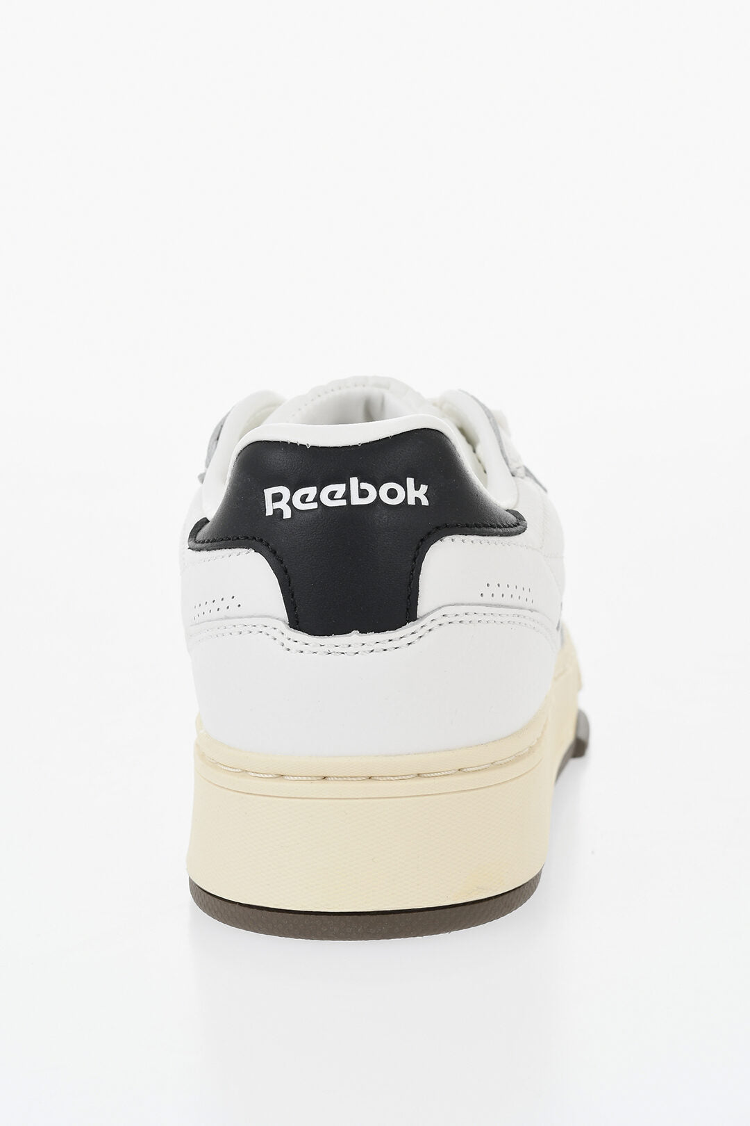 Reebok 0405~Low-Top Sneakers CLUB C In Leather With Contrasting Logo
