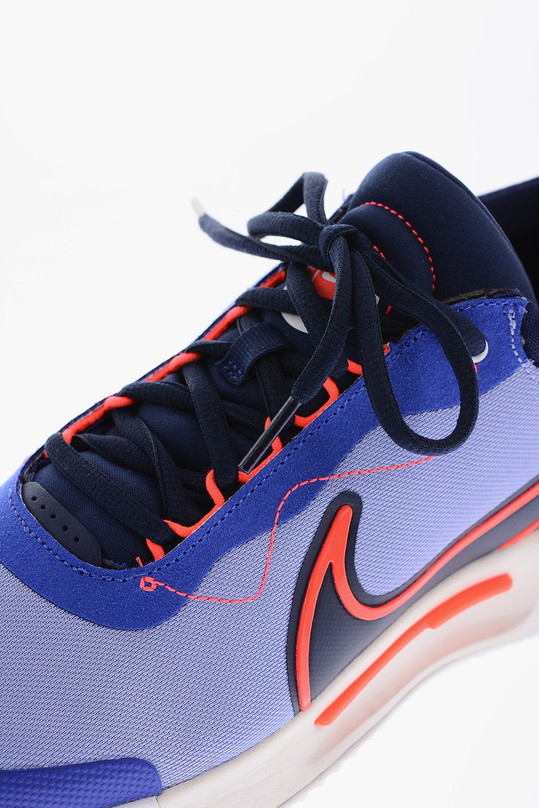 Nike 0405~Low-Top Sneakers ZOOM COURT PRO CLY With Contrasting Sole, view 2