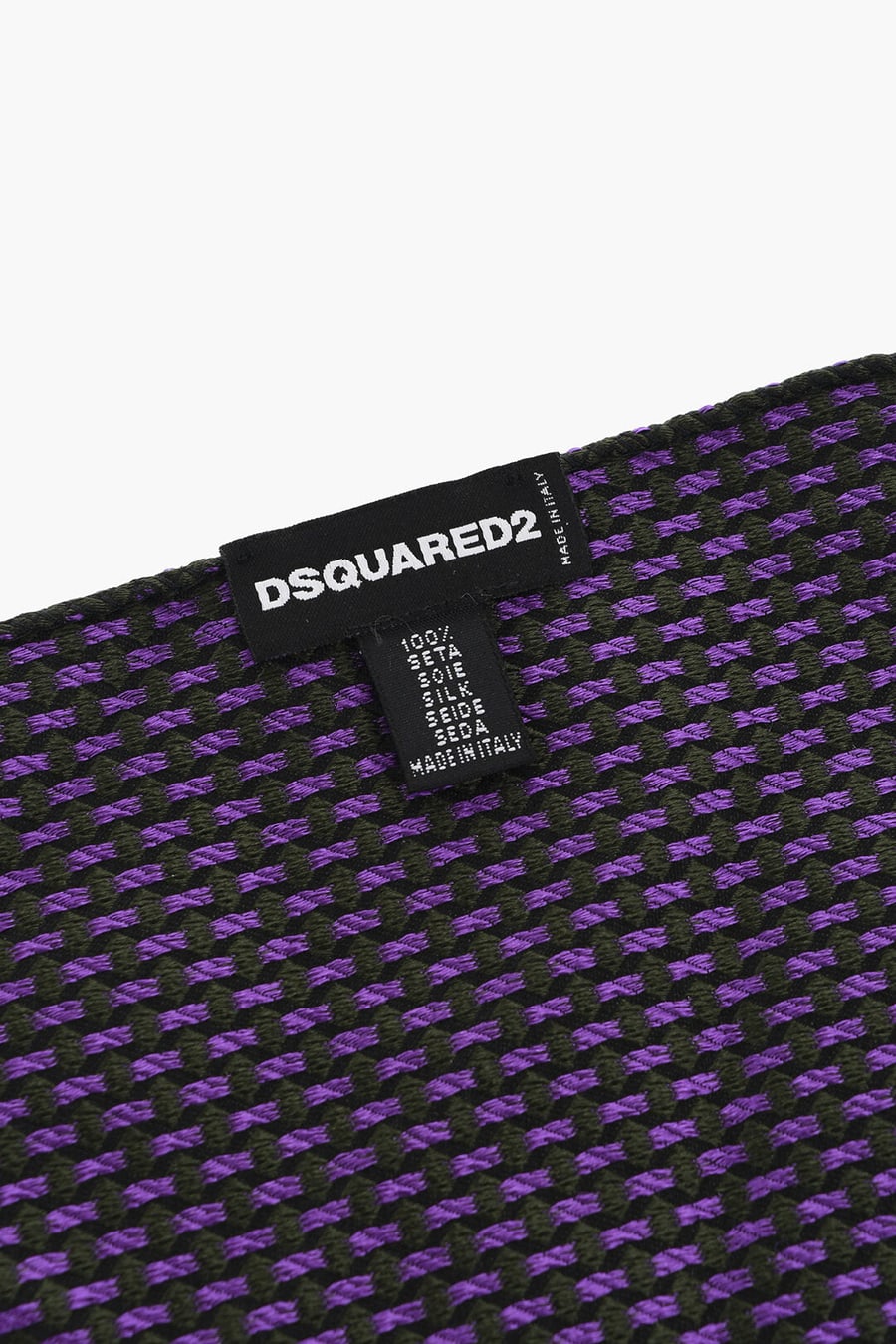 Dsquared2 2550~Diamond Silk Pocket Square