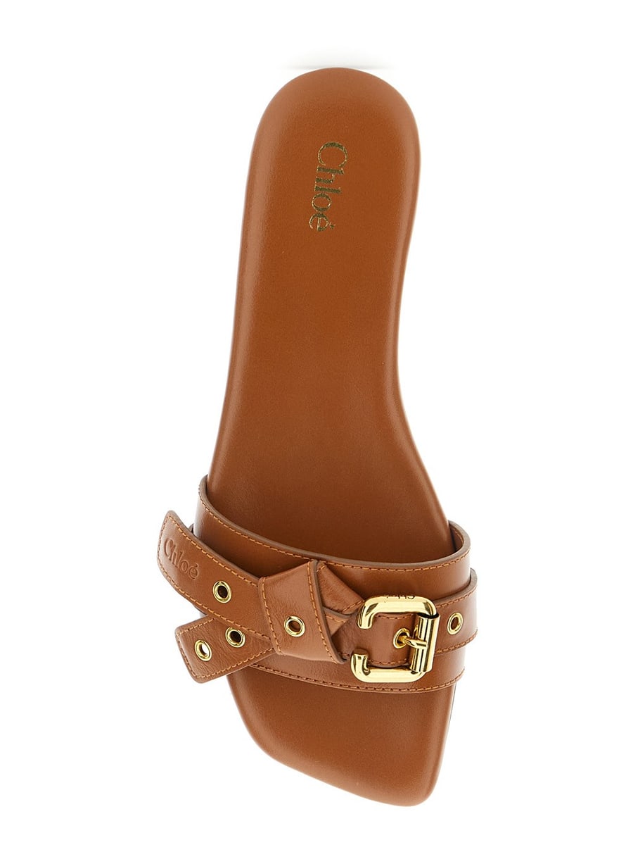 Chloé Sandali 'Mae' con Decorazione con Cinturino con Logo in Pelle Marroni Donna, view 4
