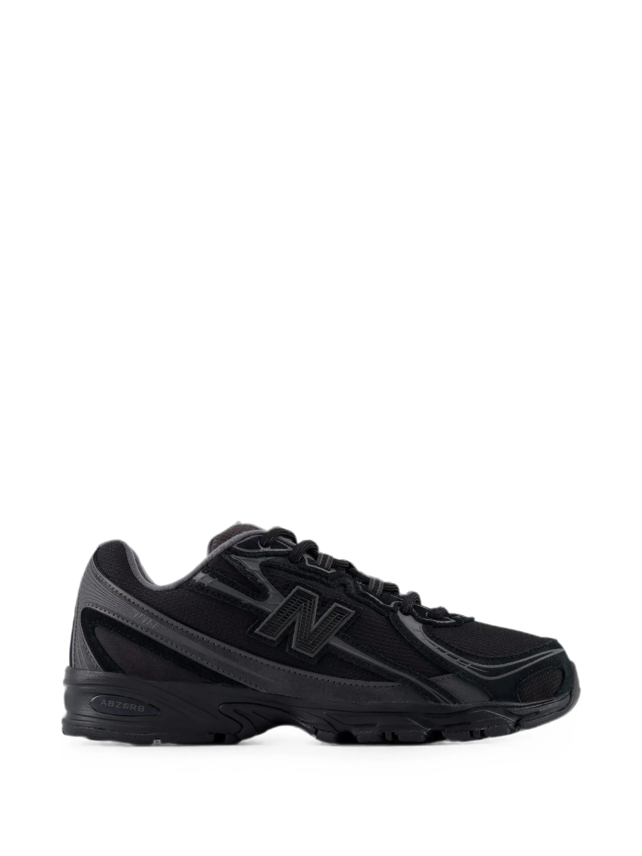 New Balance New Balance 740 Shoes