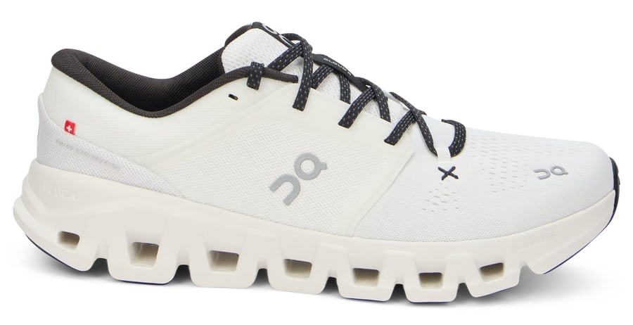 ON Sneakers con dettagli a contrasto