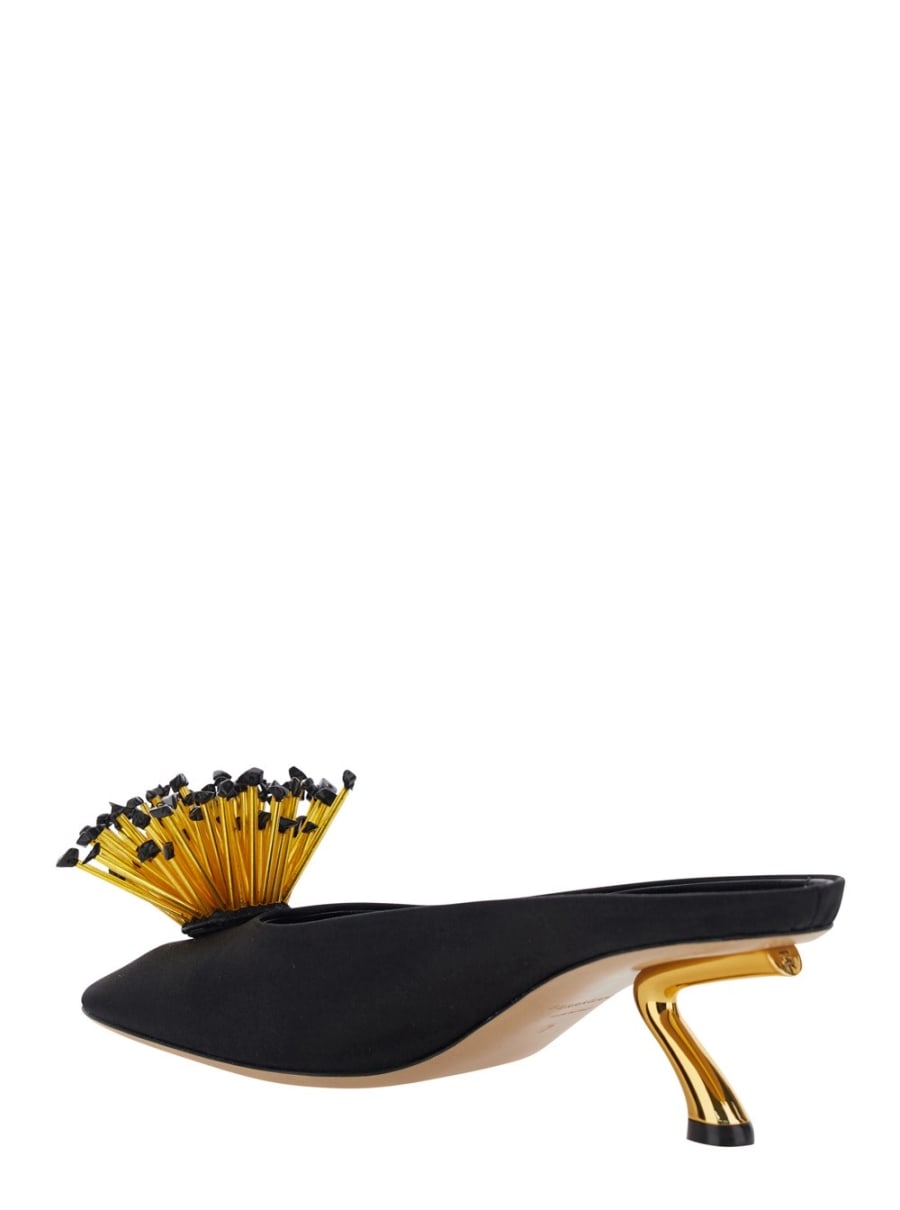 Ferragamo Sandali con Tacco con Decorazione con Cristalli sul Fronte in Tessuto Neri Donna, view 3